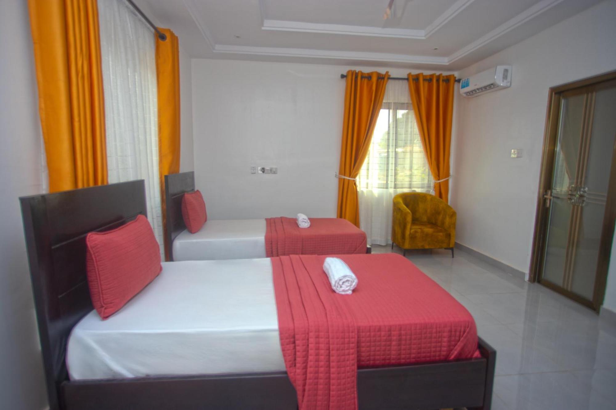 Labev Hotel Kumasi Eksteriør billede