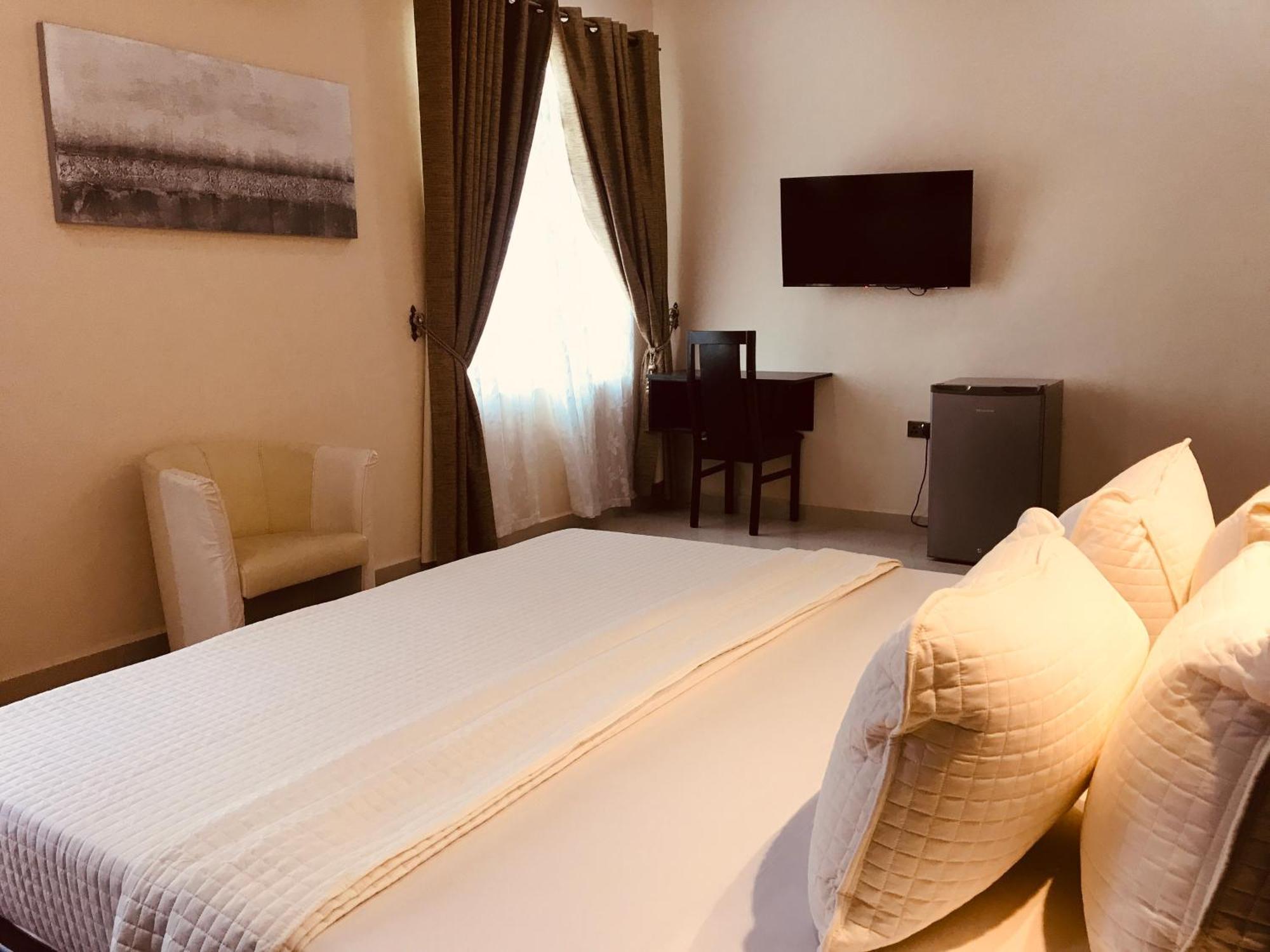 Labev Hotel Kumasi Eksteriør billede